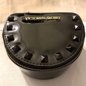 Victoria’s Secret jewelry box with free gift included